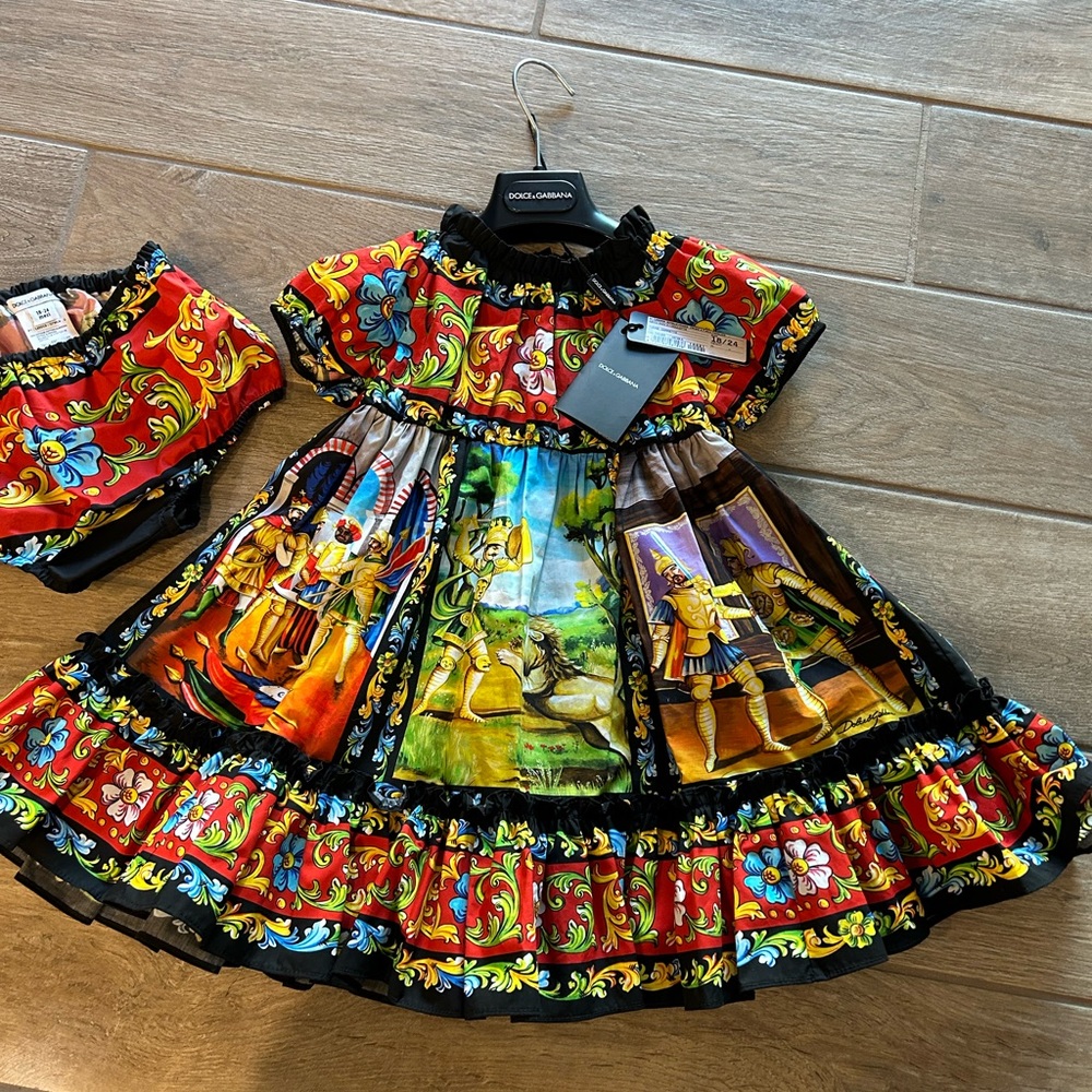 DOLCE & GABBANA Multicolor Masterpiece Dress with bloomers size 18-24 month. - Picture 3 of 16